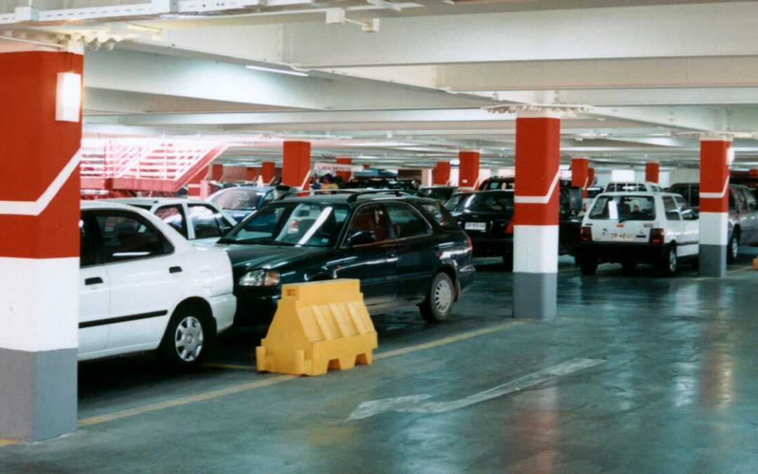 Boulevard y Estacionamientos Parque Arauco